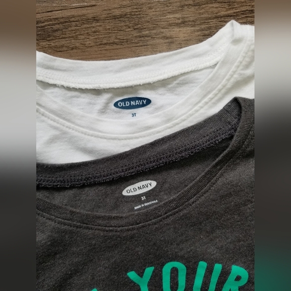 🌸 Old Navy 3T Food T Shirt Bundle - Picture 3 of 3